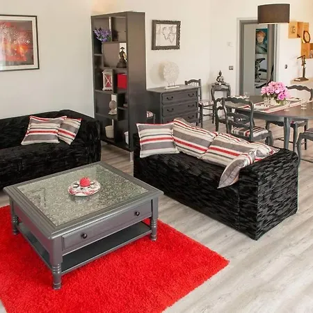 Pour Des Vacances Idylliques Pres De La Cite ! Carcassonne